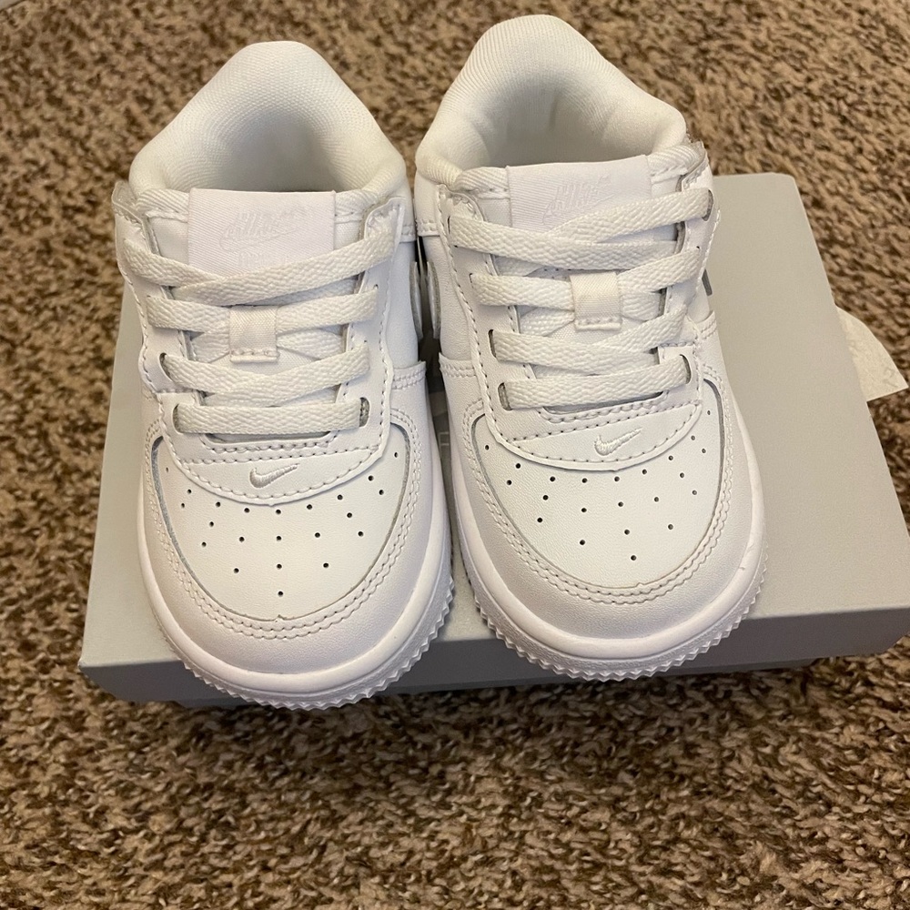 Nike Force 1 Low EasyOn 6c